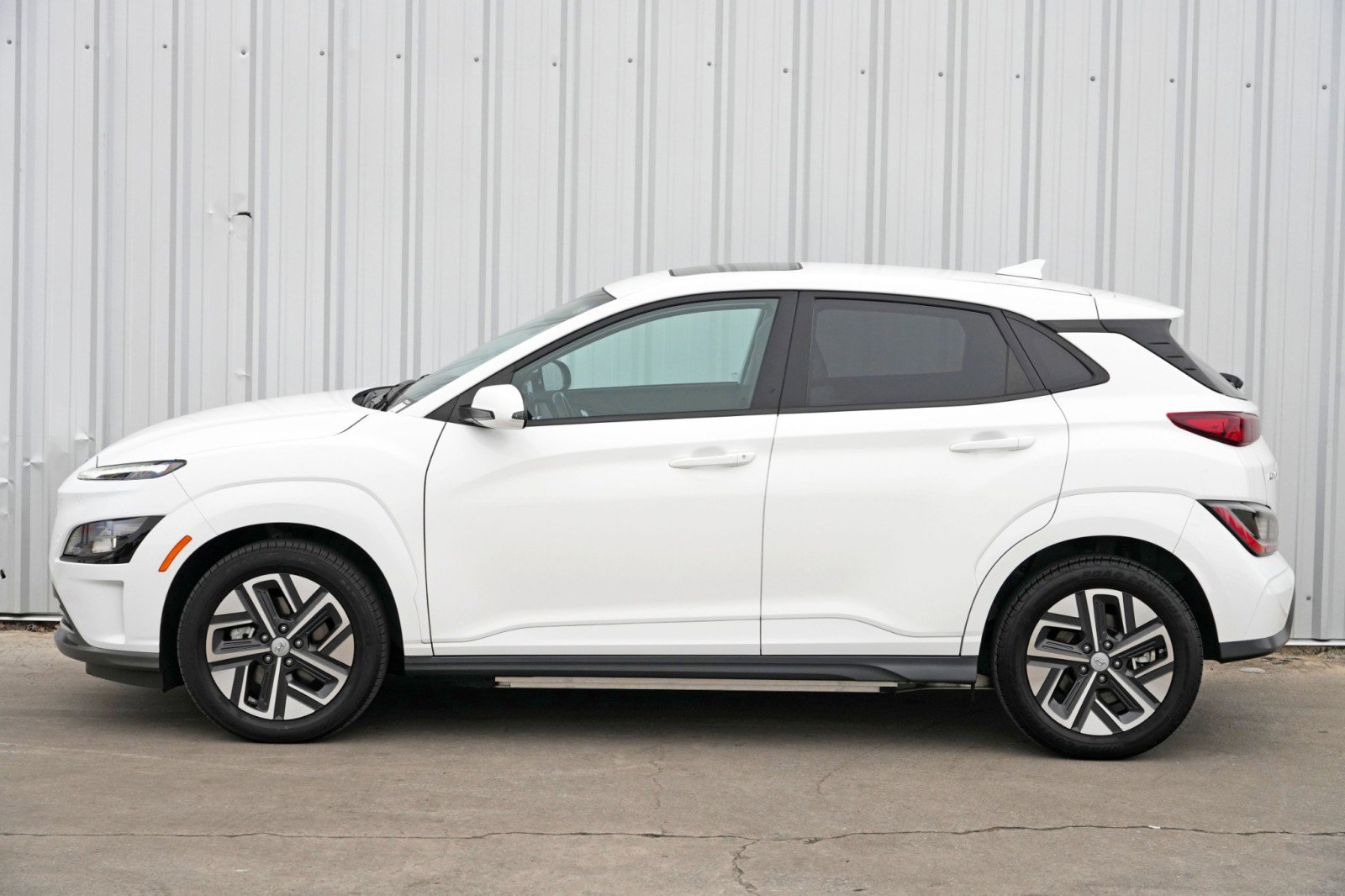 Used 2022 Hyundai Kona SEL w/ Convenience Package FWD image 42