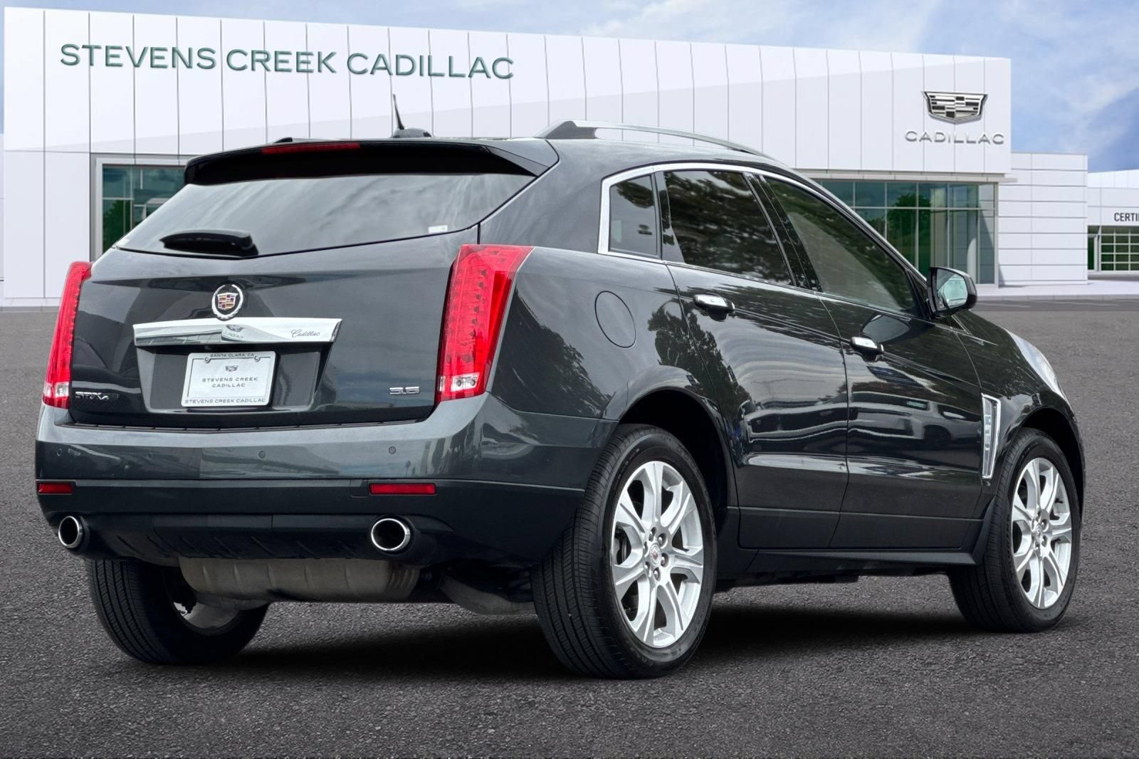 Used 2016 Cadillac SRX Premium AWD/4WD image 3