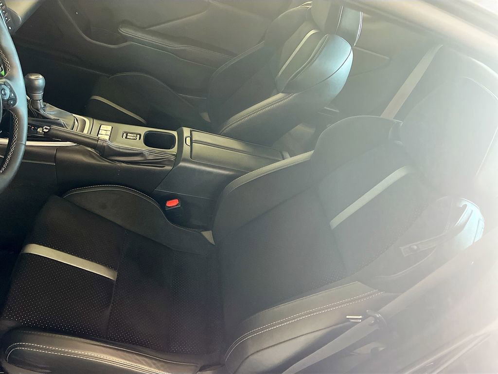 Used 2025 Toyota GR86 Premium w/ Performance Package RWD image 18