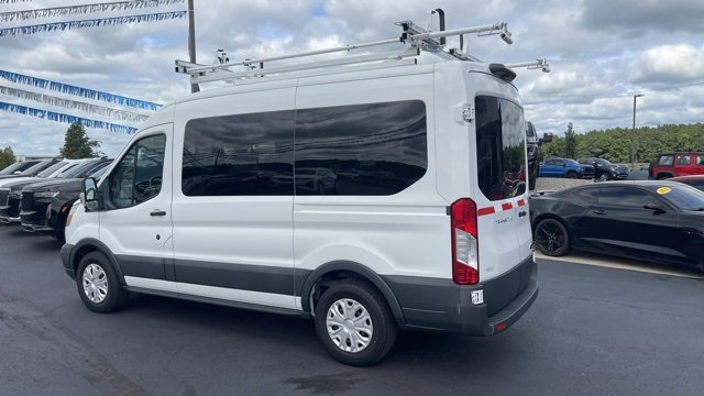 Used 2018 Ford Transit 150 XLT image 3