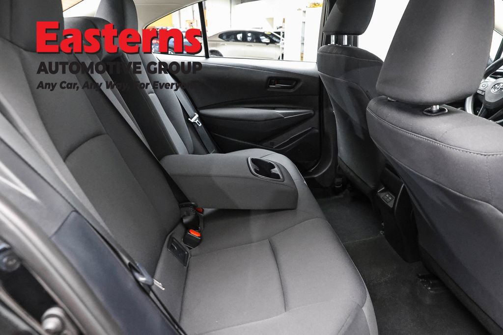 Used 2025 Toyota Corolla LE FWD image 22