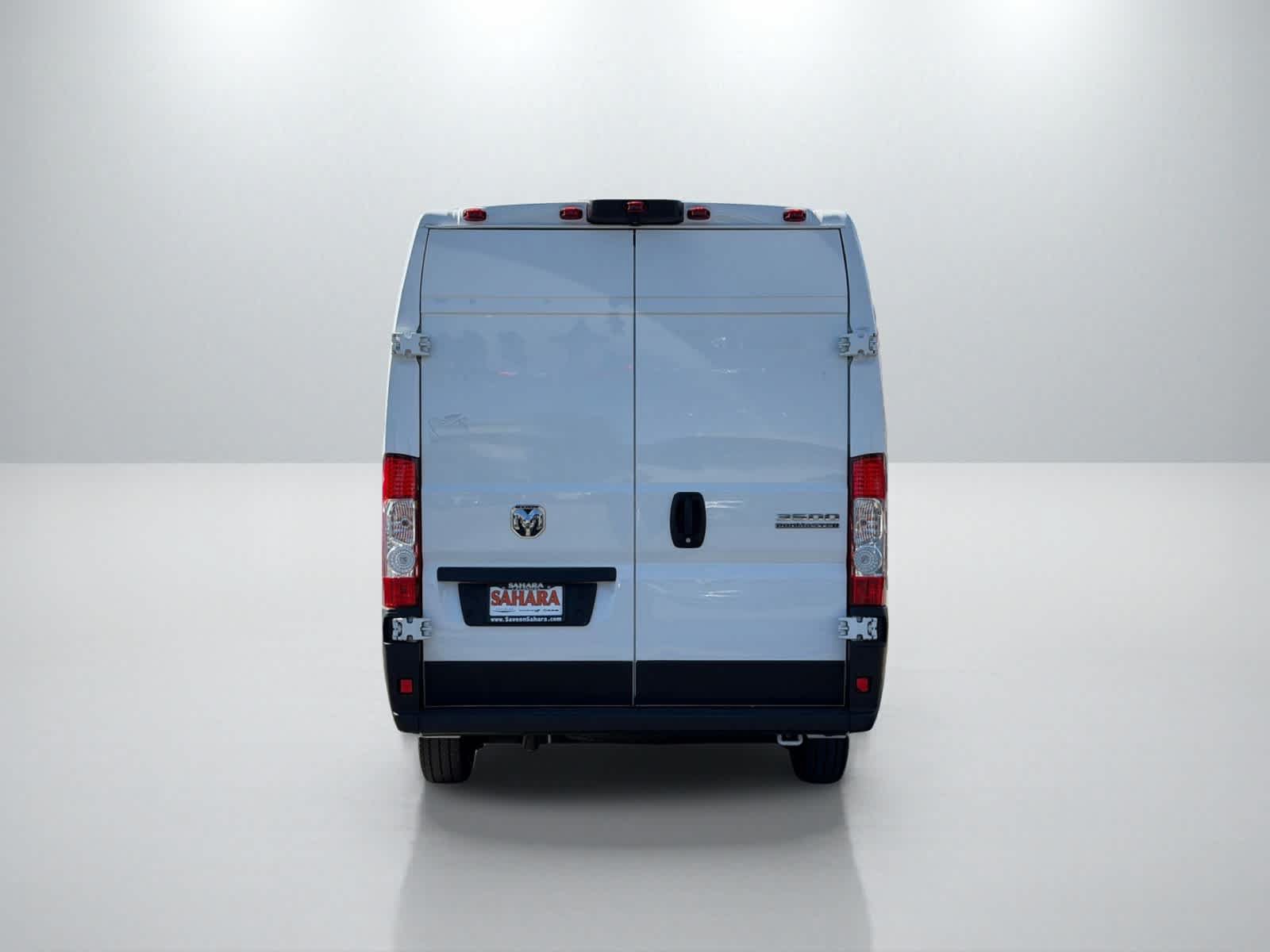 Used 2023 RAM ProMaster 3500 FWD image 5