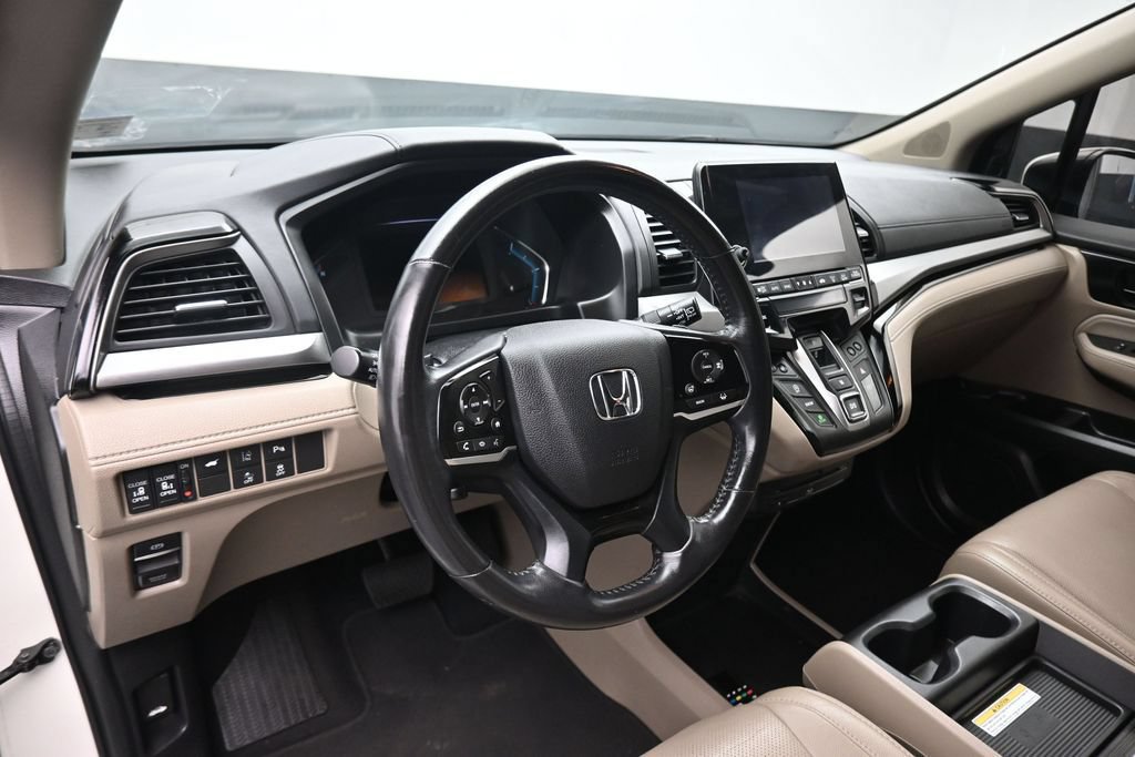 Used 2018 Honda Odyssey Elite image 13
