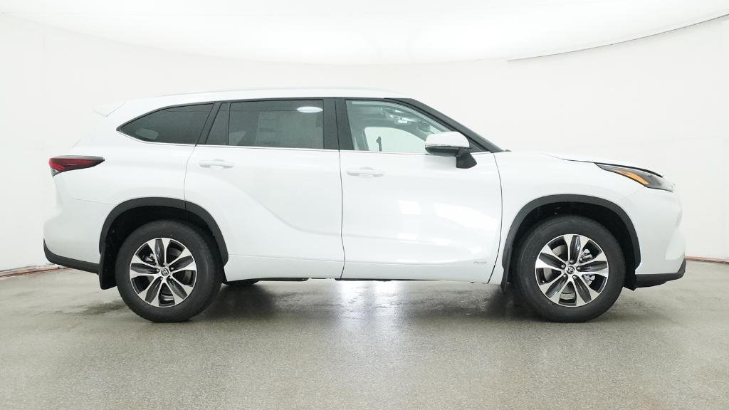 New 2026 Toyota Highlander XLE AWD/4WD image 7