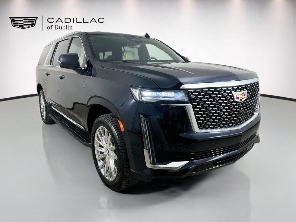 Used 2023 Cadillac Escalade ESV Premium Luxury AWD/4WD image 3