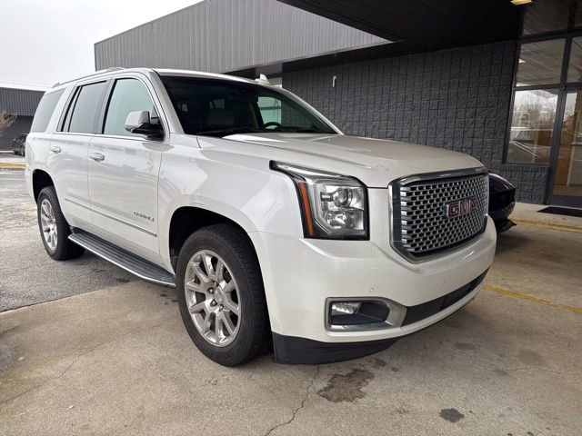 Used 2017 GMC Yukon Denali image 2