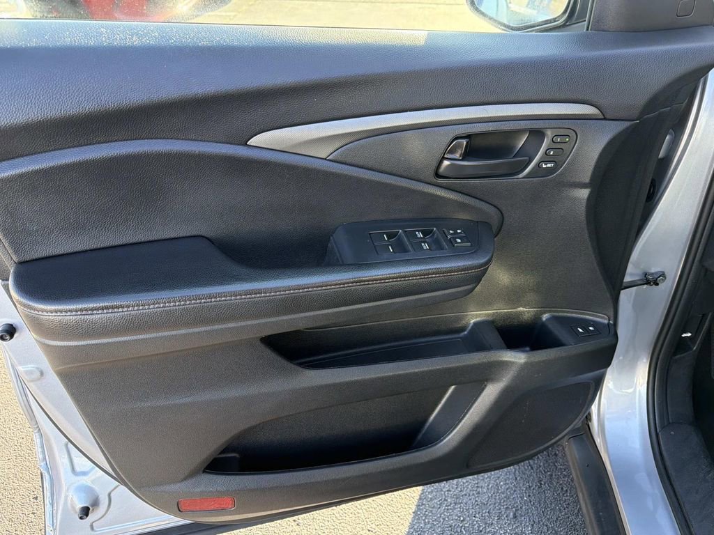 Used 2023 Honda Passport TrailSport image 20