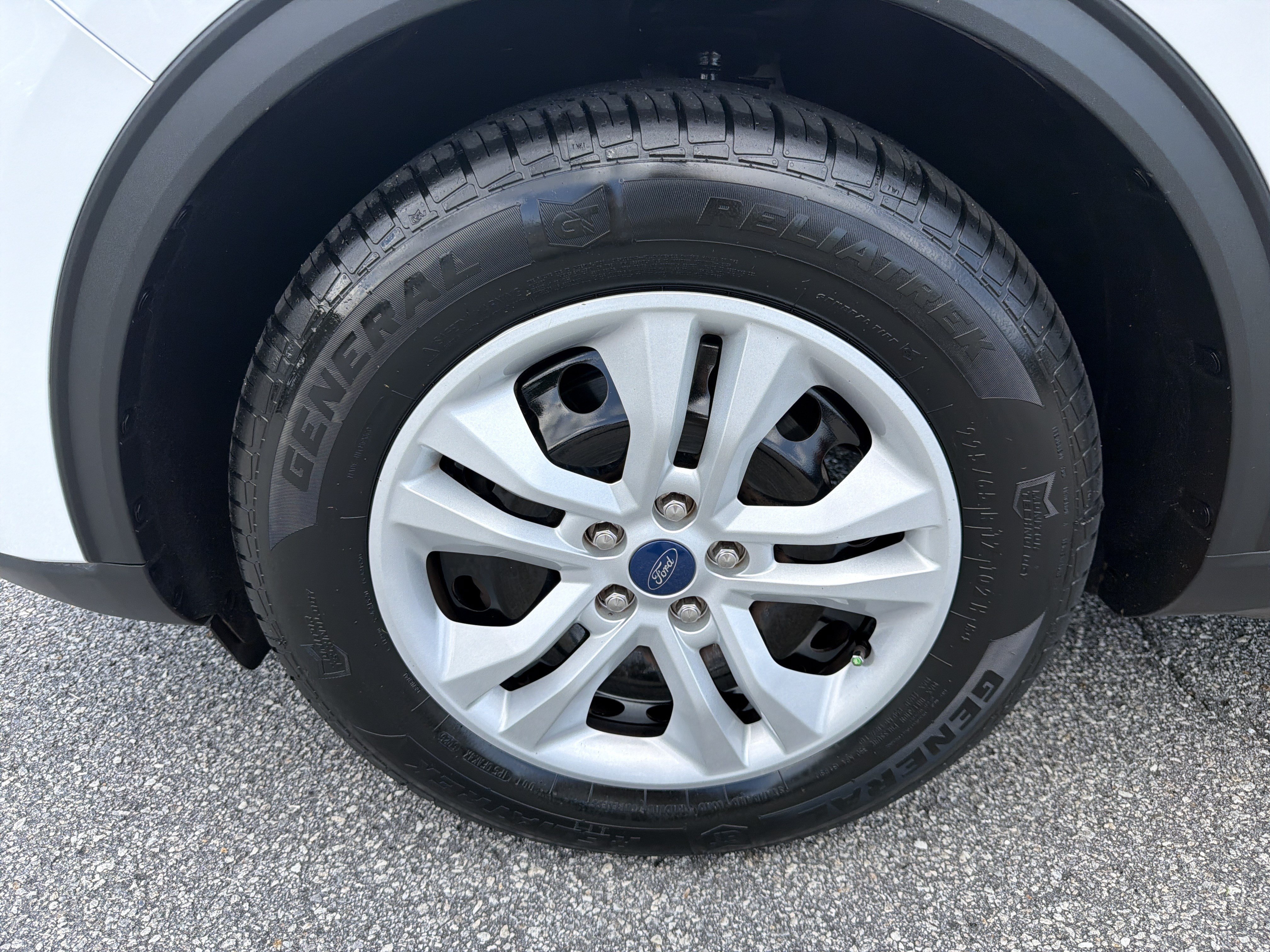 Used 2022 Ford Escape S FWD image 20