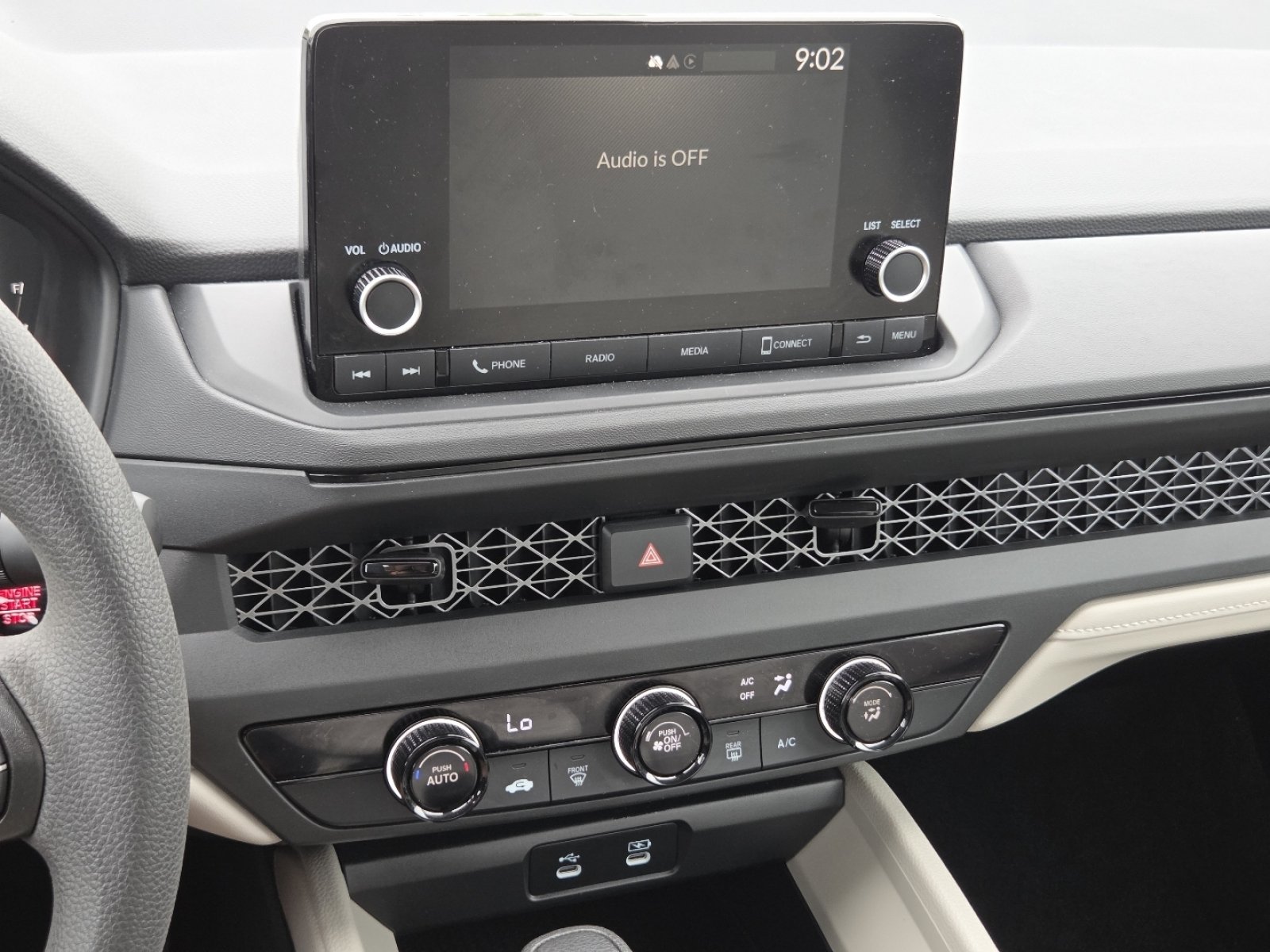 Used 2025 Honda Accord LX image 30