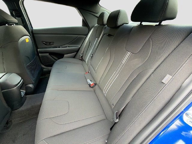New 2026 Hyundai Elantra SEL Sport Premium FWD image 25