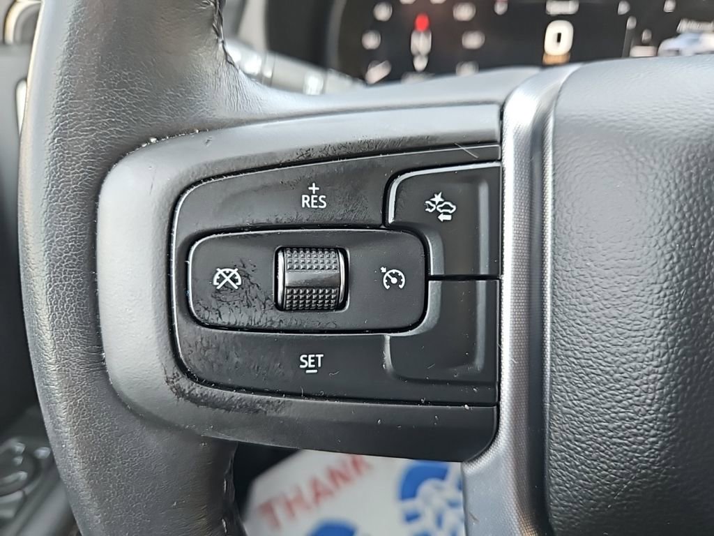 Used 2023 GMC Yukon SLT image 18