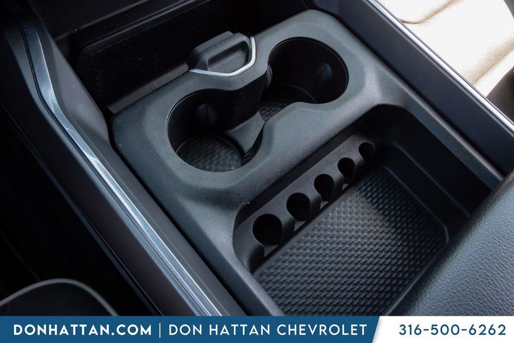 Used 2022 RAM 1500 Laramie w/ Sport Appearance Package AWD/4WD image 13