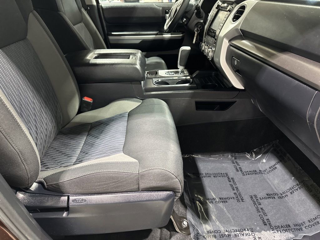 Used 2017 Toyota Tundra SR5 w/ SR5 Upgrade Package image 16
