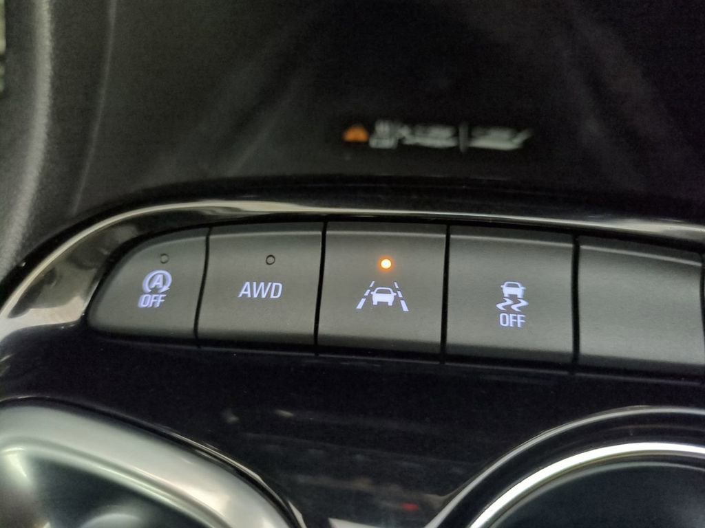 Used 2025 Buick Encore GX Avenir w/ Avenir Technology Package image 28