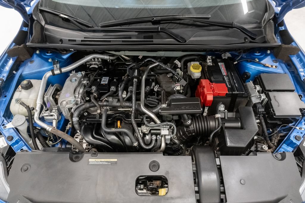 Used 2025 Nissan Sentra SV FWD image 3