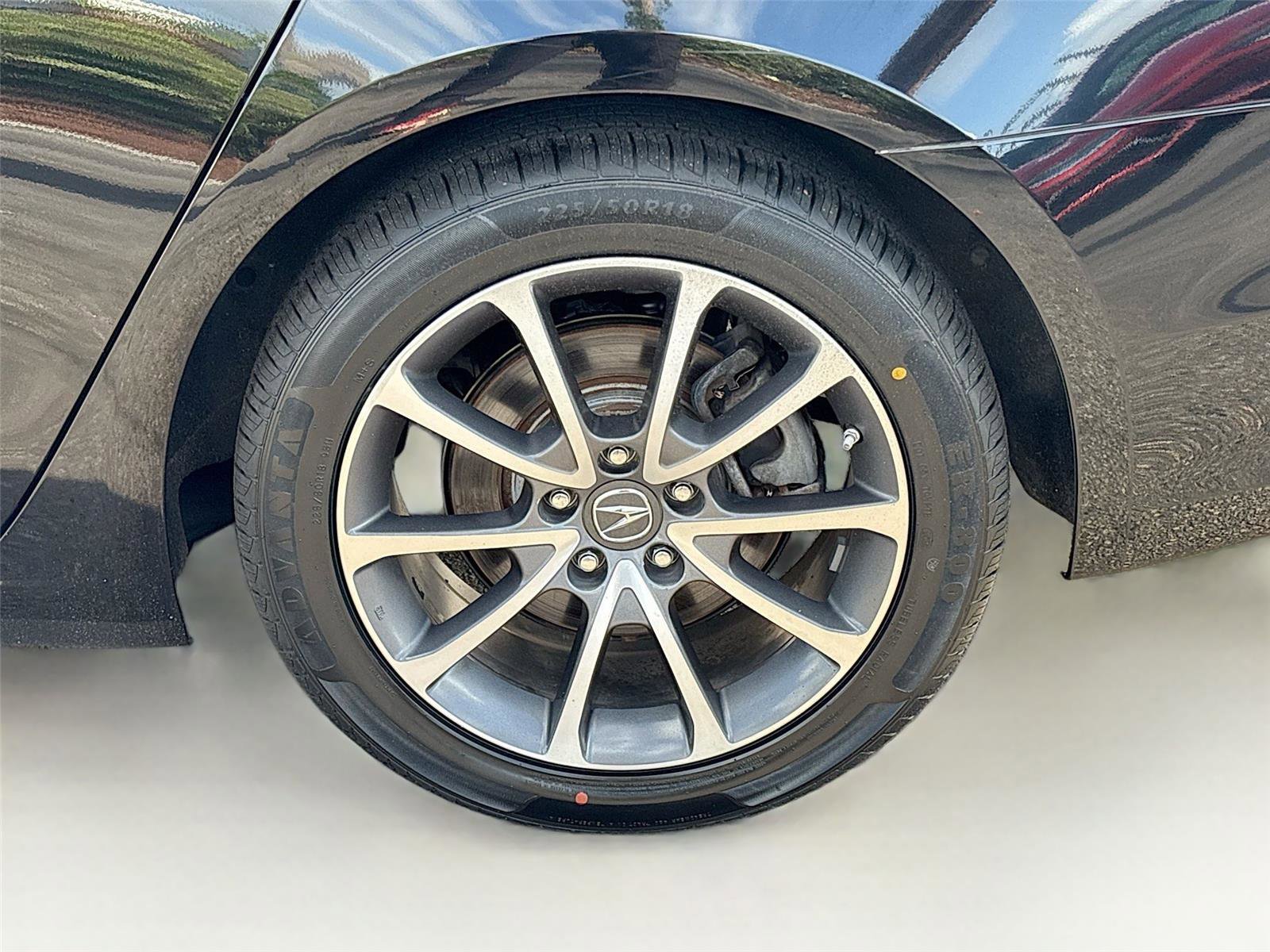 Used 2015 Acura TLX V6 SH-AWD w/ Advance Package image 32