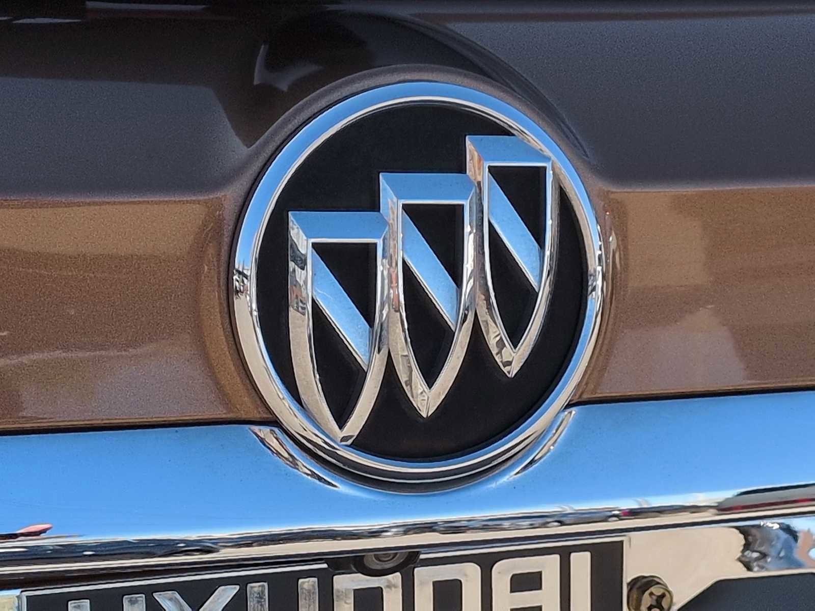 Used 2016 Buick Encore FWD image 12