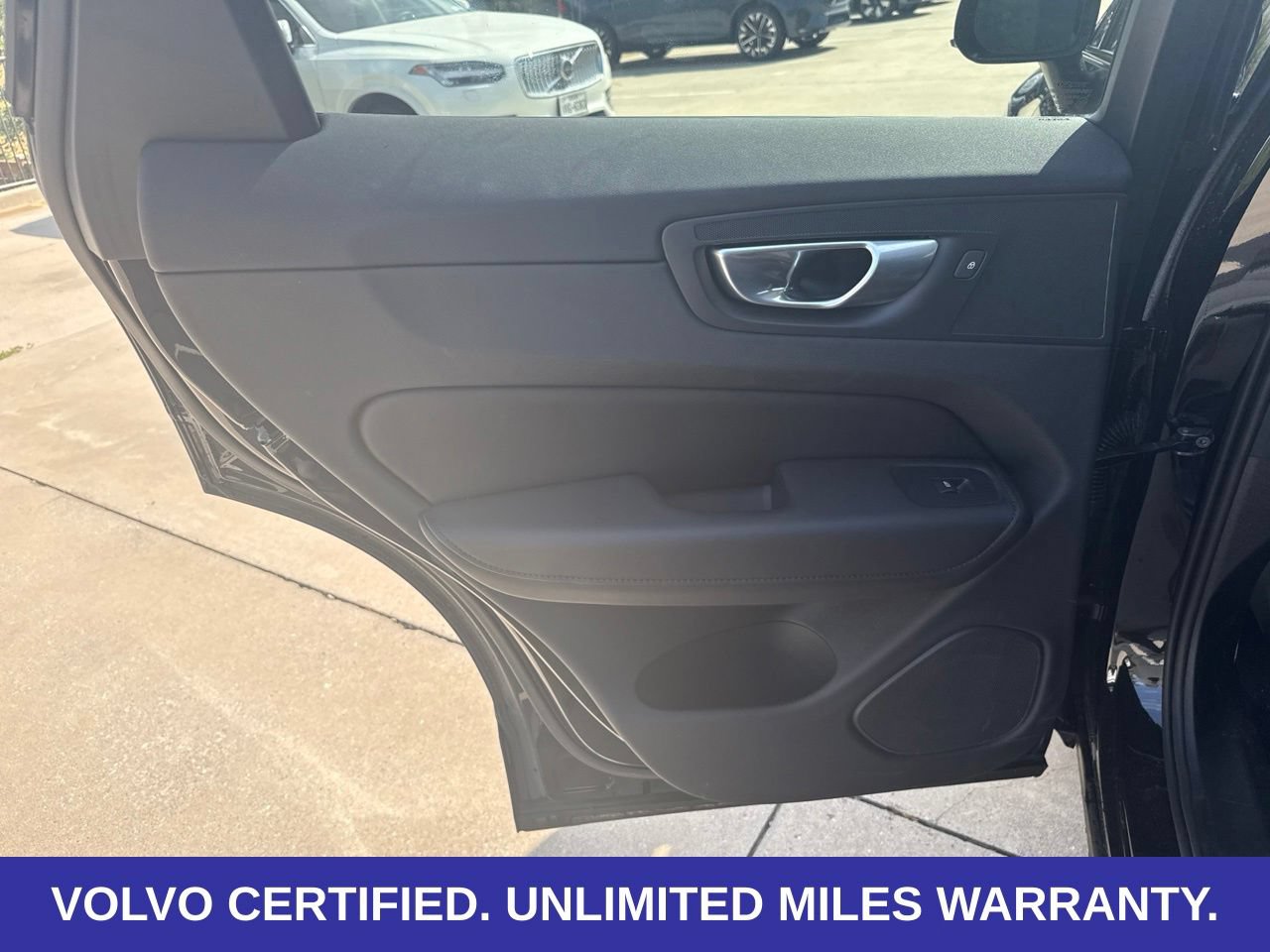 Certified 2024 Volvo XC60 B5 Plus w/ Protection Package Premier AWD/4WD image 16