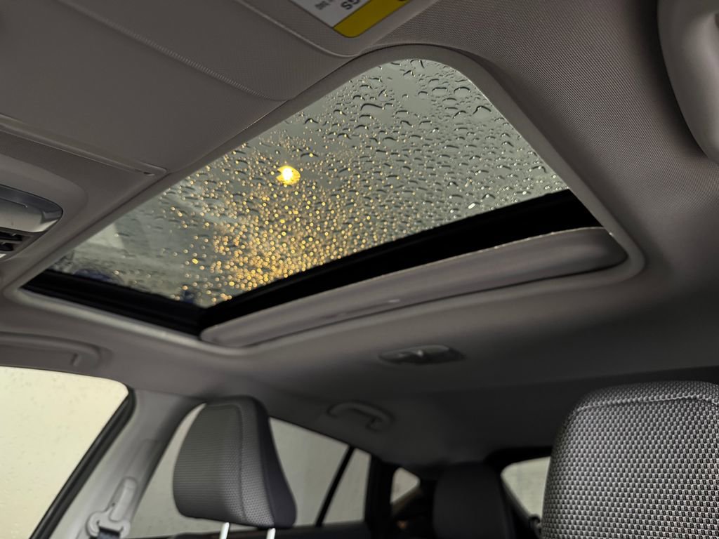 Used 2024 Subaru Crosstrek 2.0i Premium image 20