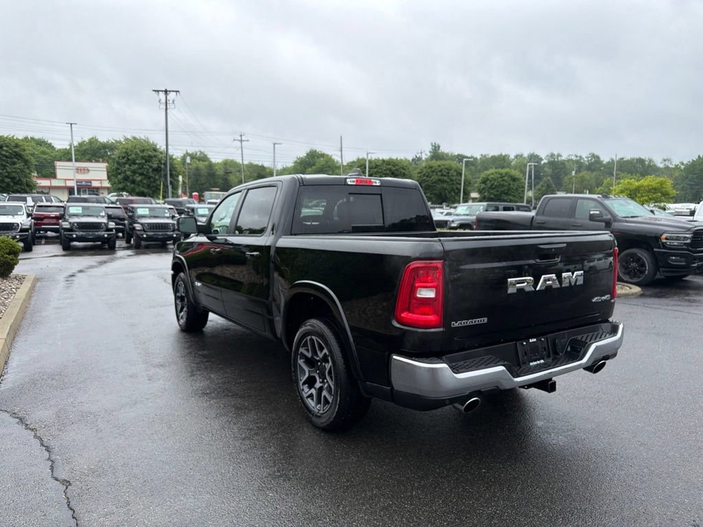 Used 2026 RAM 1500 Laramie AWD/4WD image 6