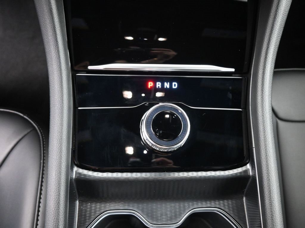 New 2025 Jeep Grand Cherokee L Limited w/ Black Appearance Package image 3