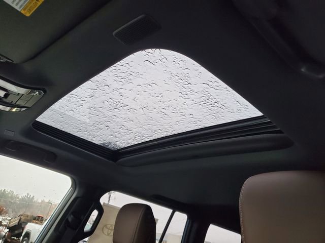 New 2026 Toyota Land Cruiser image 12