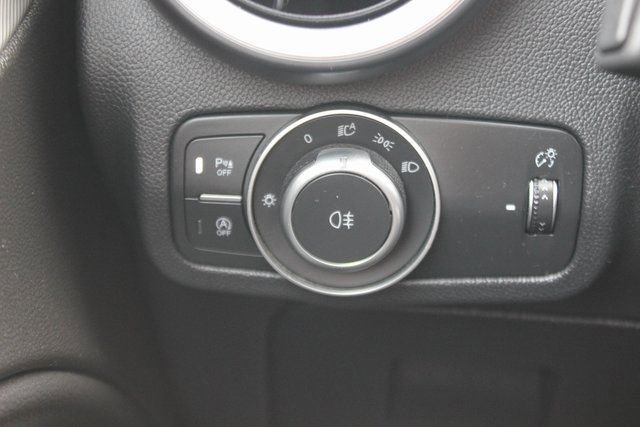 Used 2023 Alfa Romeo Stelvio Veloce image 18