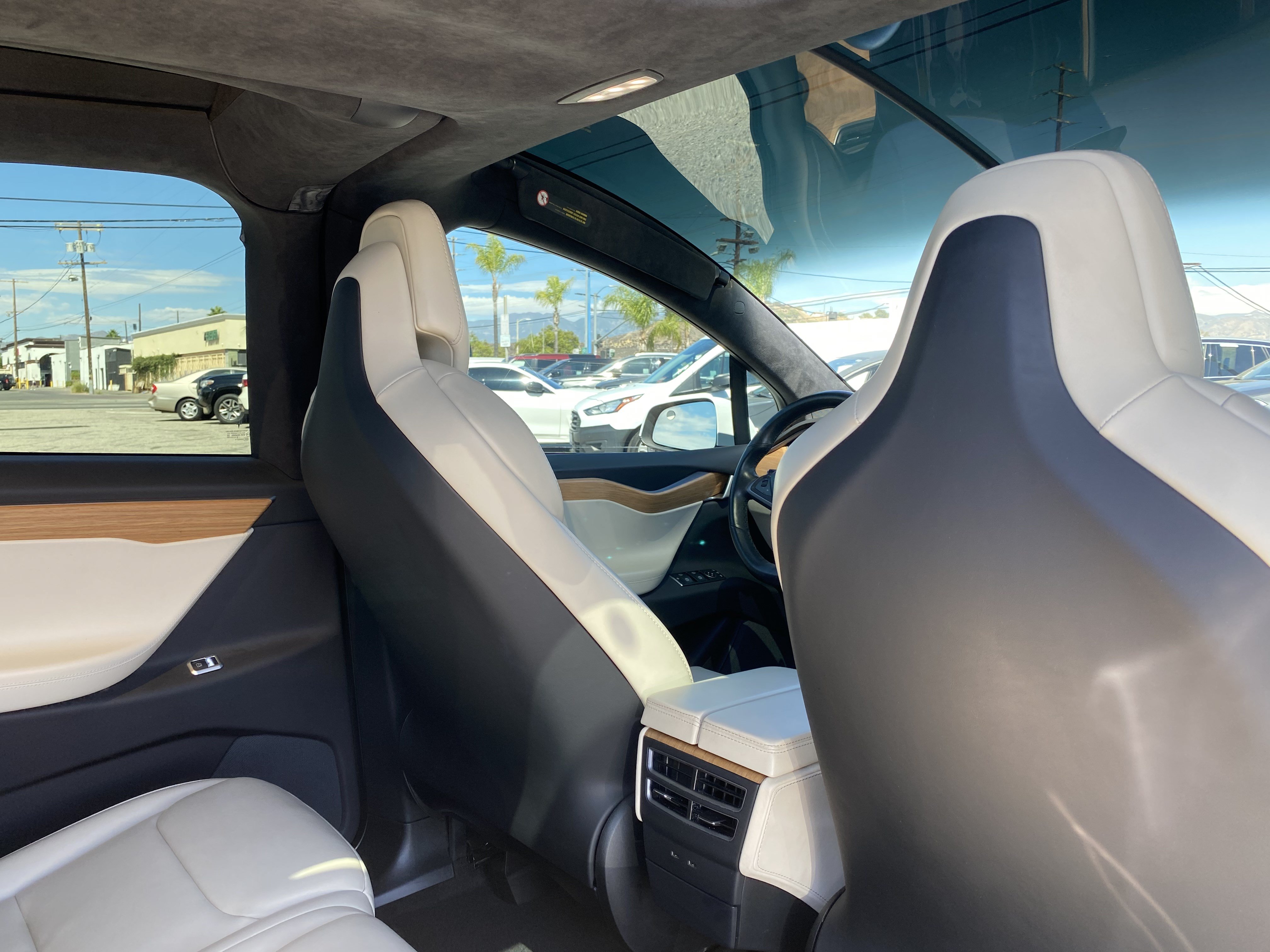 Used 2019 Tesla Model X Long Range AWD/4WD image 26