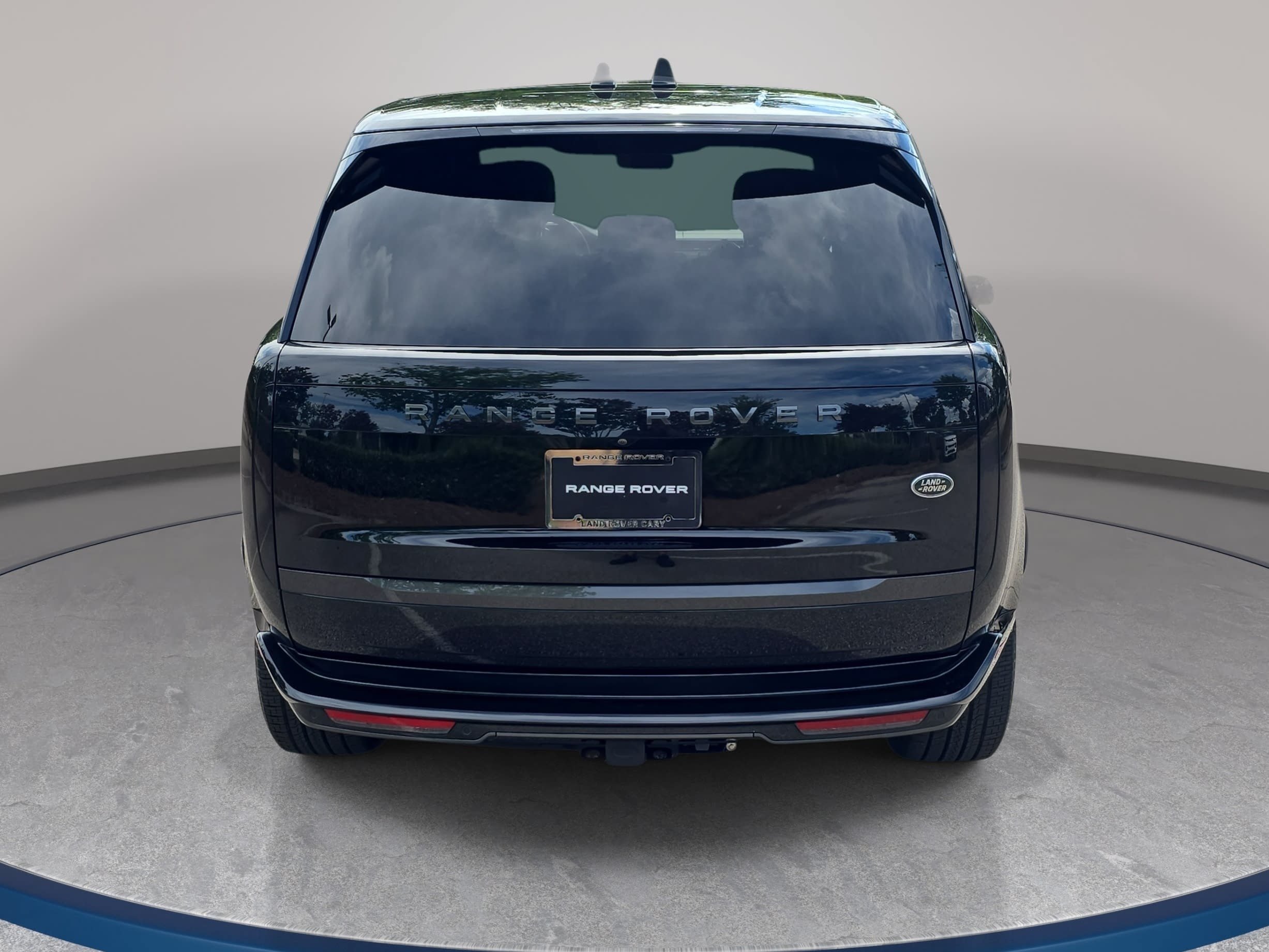 Certified 2023 Land Rover Range Rover SE AWD/4WD image 6