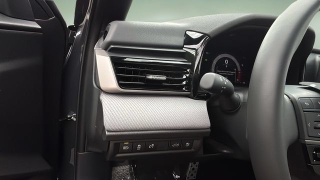 Used 2026 Toyota Camry SE w/ Multimedia Upgrade Package FWD image 21