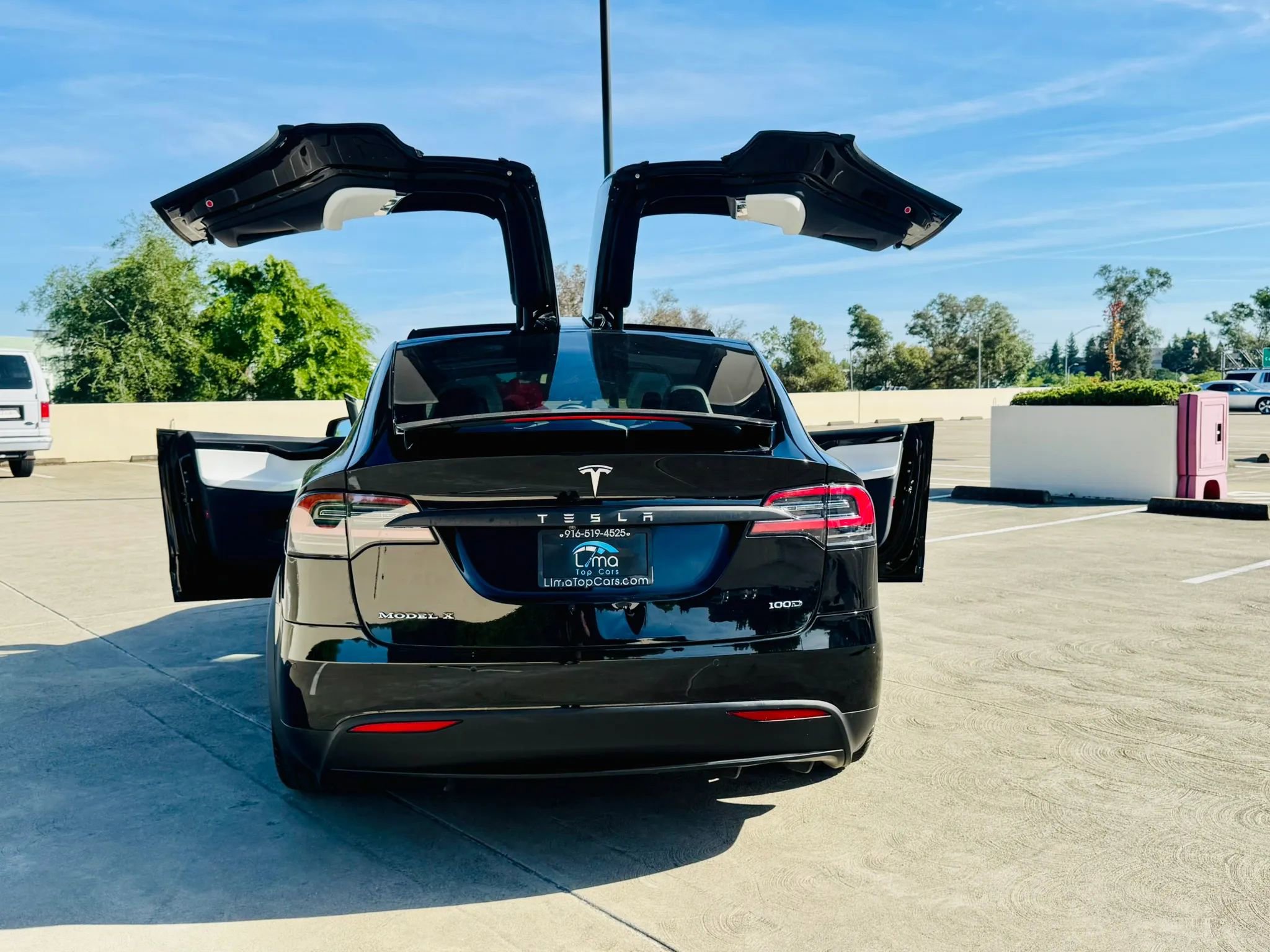 Used 2019 Tesla Model X 100D image 5