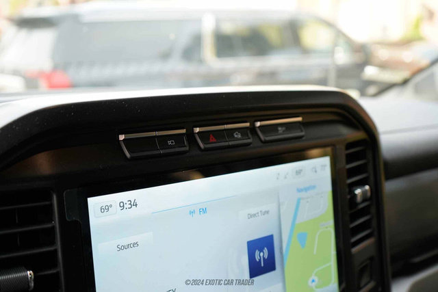 Used 2022 Ford F150 Raptor w/ Convenience Package image 46