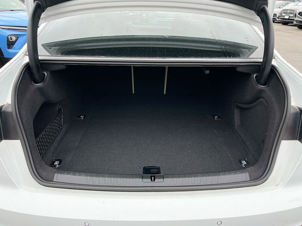 Used 2024 Audi A6 2.0T Premium w/ Convenience Package image 27