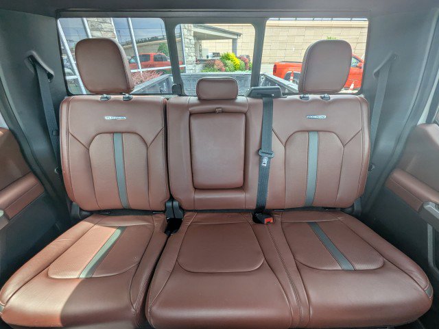 Used 2022 Ford F450 Platinum w/ FX4 Off-Road Package AWD/4WD image 25
