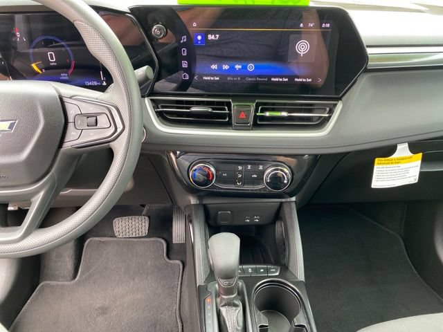 Used 2026 Chevrolet TrailBlazer LT AWD/4WD image 26