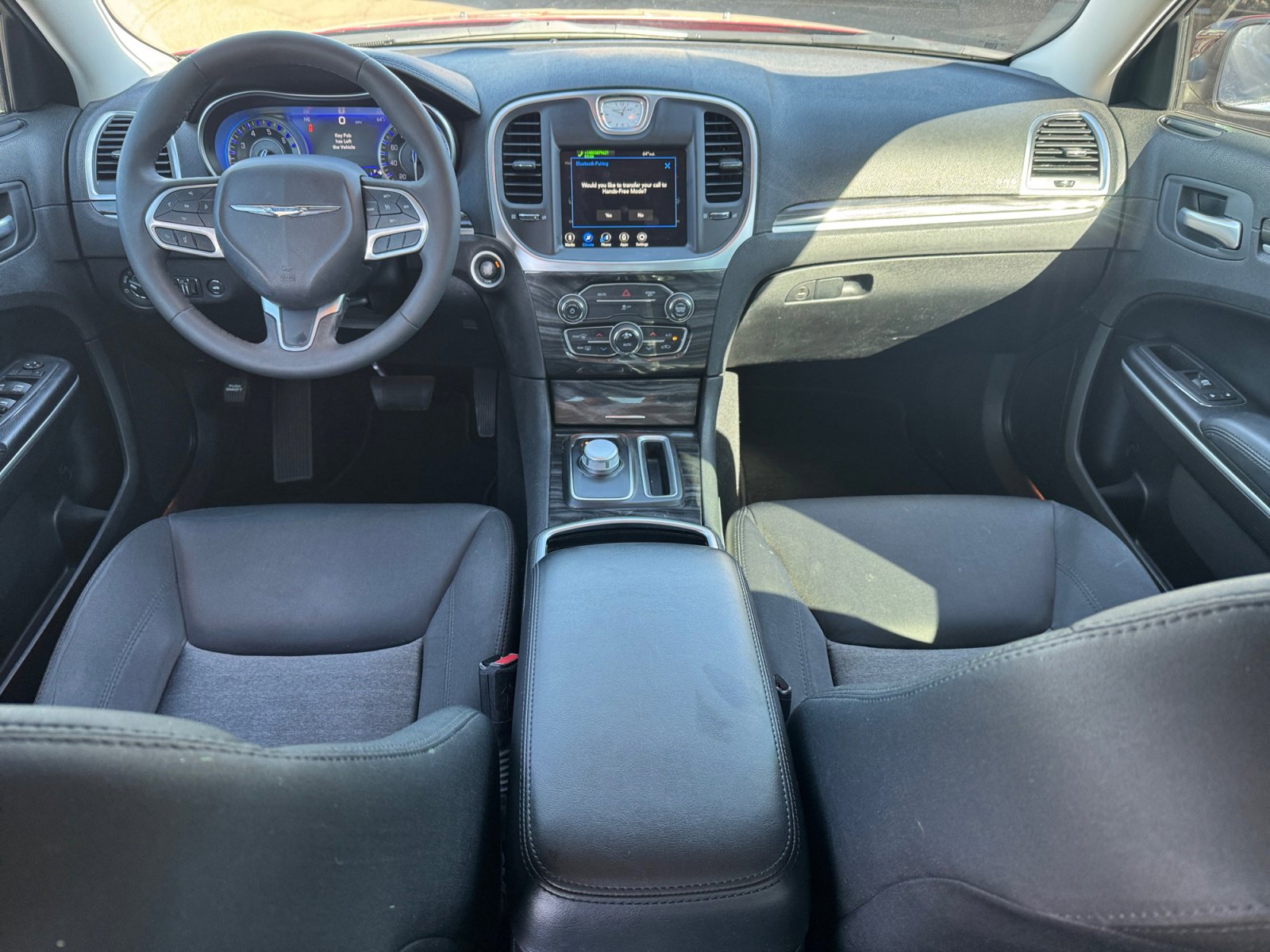 Certified 2022 Chrysler 300 Touring image 17