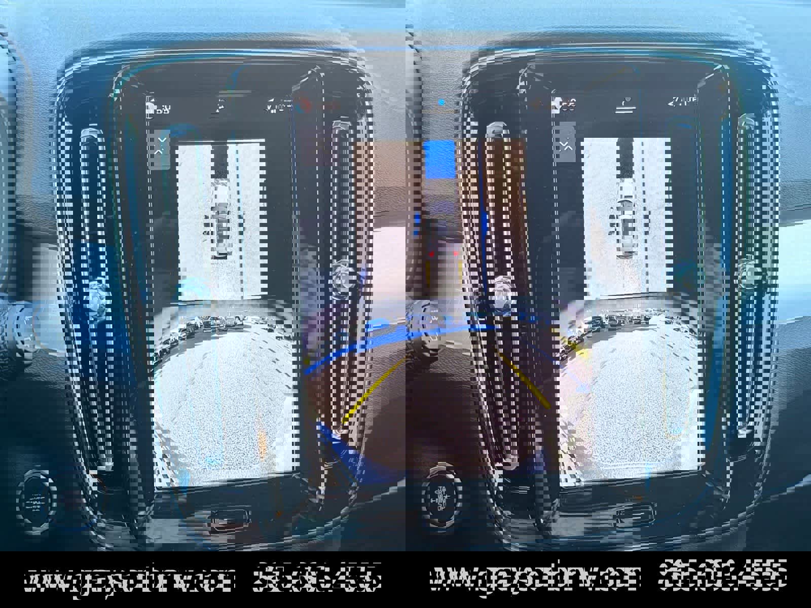 Used 2026 Volvo XC40 B5 Ultra w/ Protection Package Premier image 25