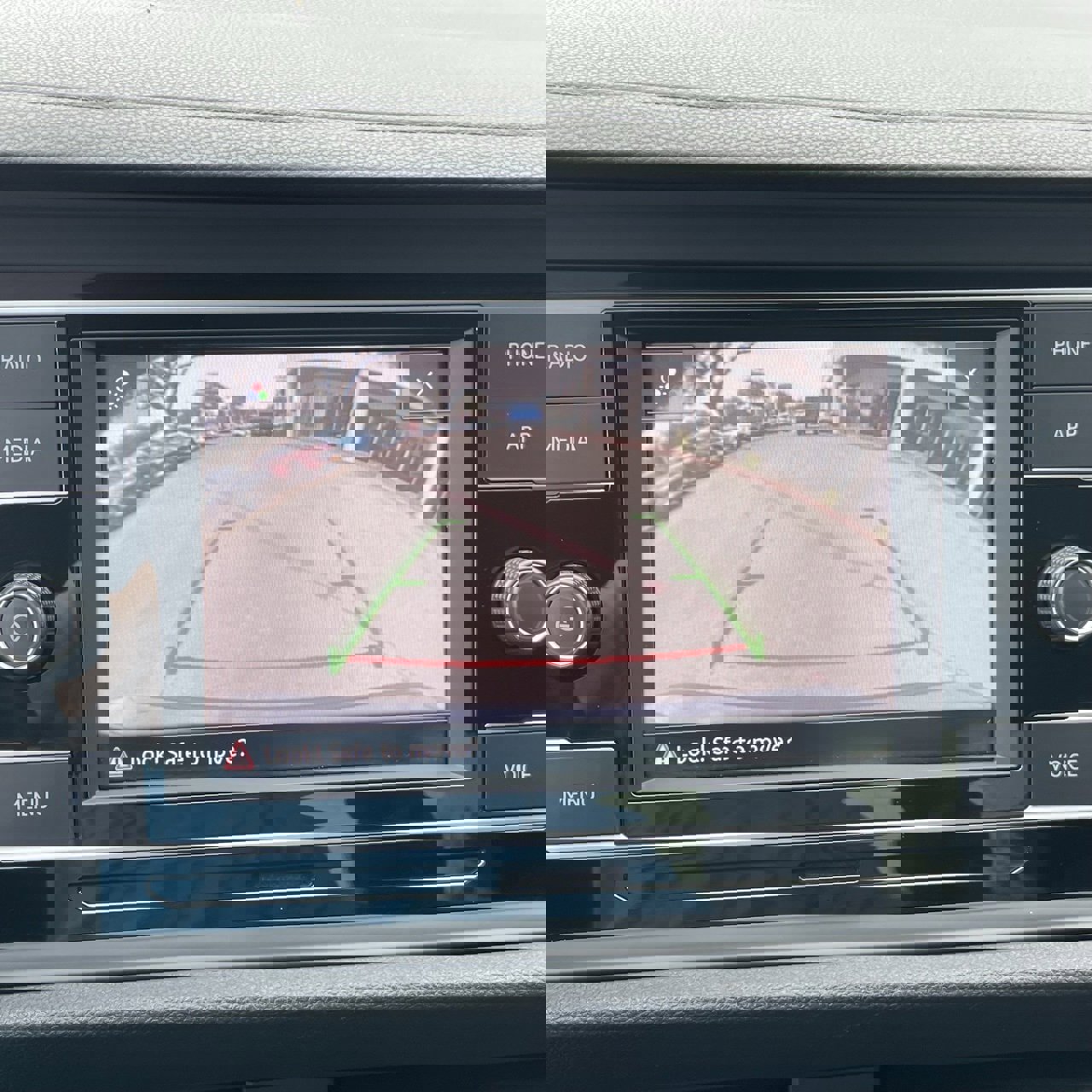 Used 2020 Volkswagen Jetta S image 17