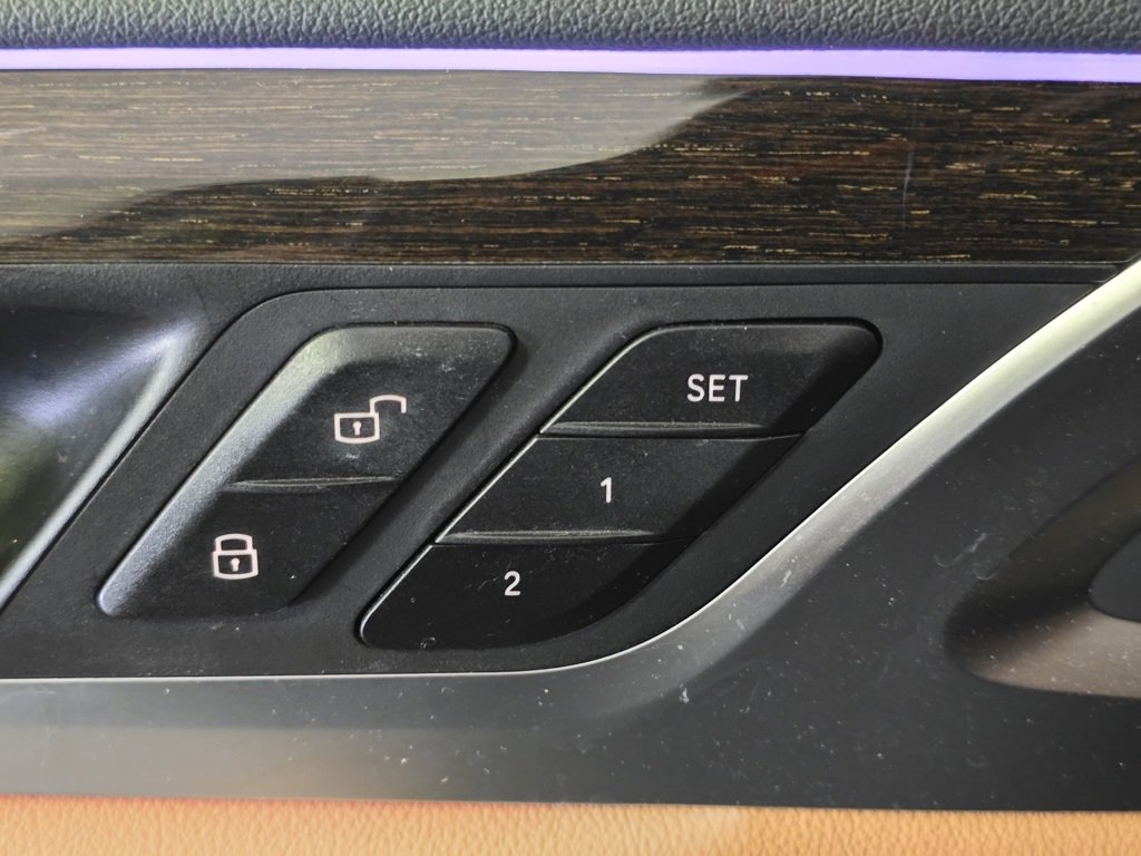 Certified 2023 BMW X3 xDrive30i w/ Premium Package image 9