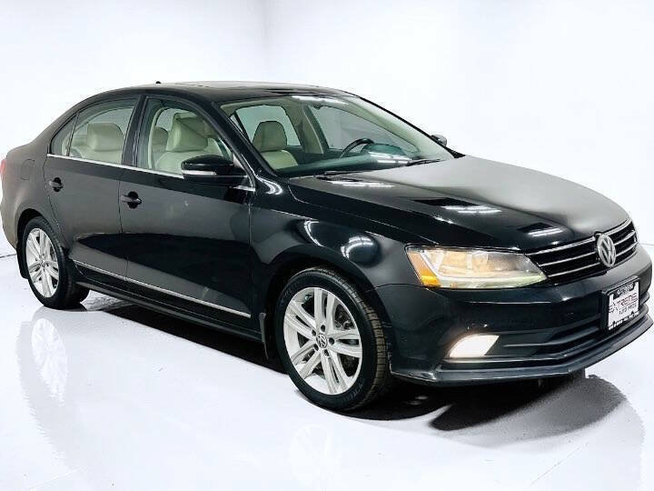 Used 2017 Volkswagen Jetta SEL Premium FWD image 2