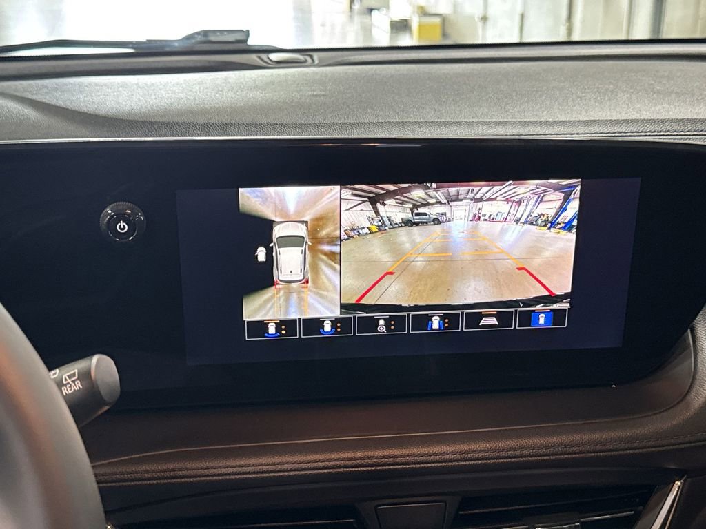 Used 2025 Buick Encore GX Sport Touring w/ Advanced Technology Package FWD image 20