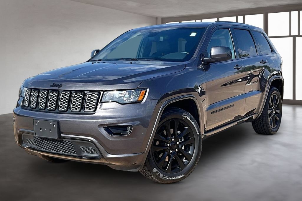 Used 2018 Jeep Grand Cherokee Altitude
