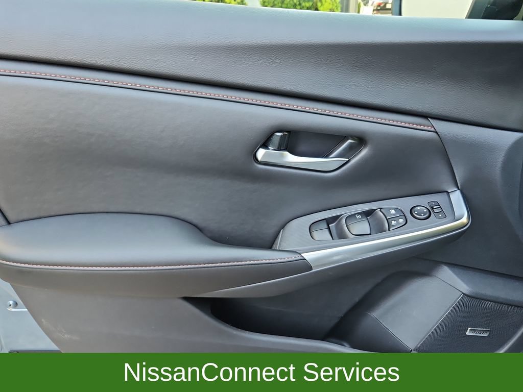 Used 2025 Nissan Sentra SR w/ SR Premium Package FWD image 28