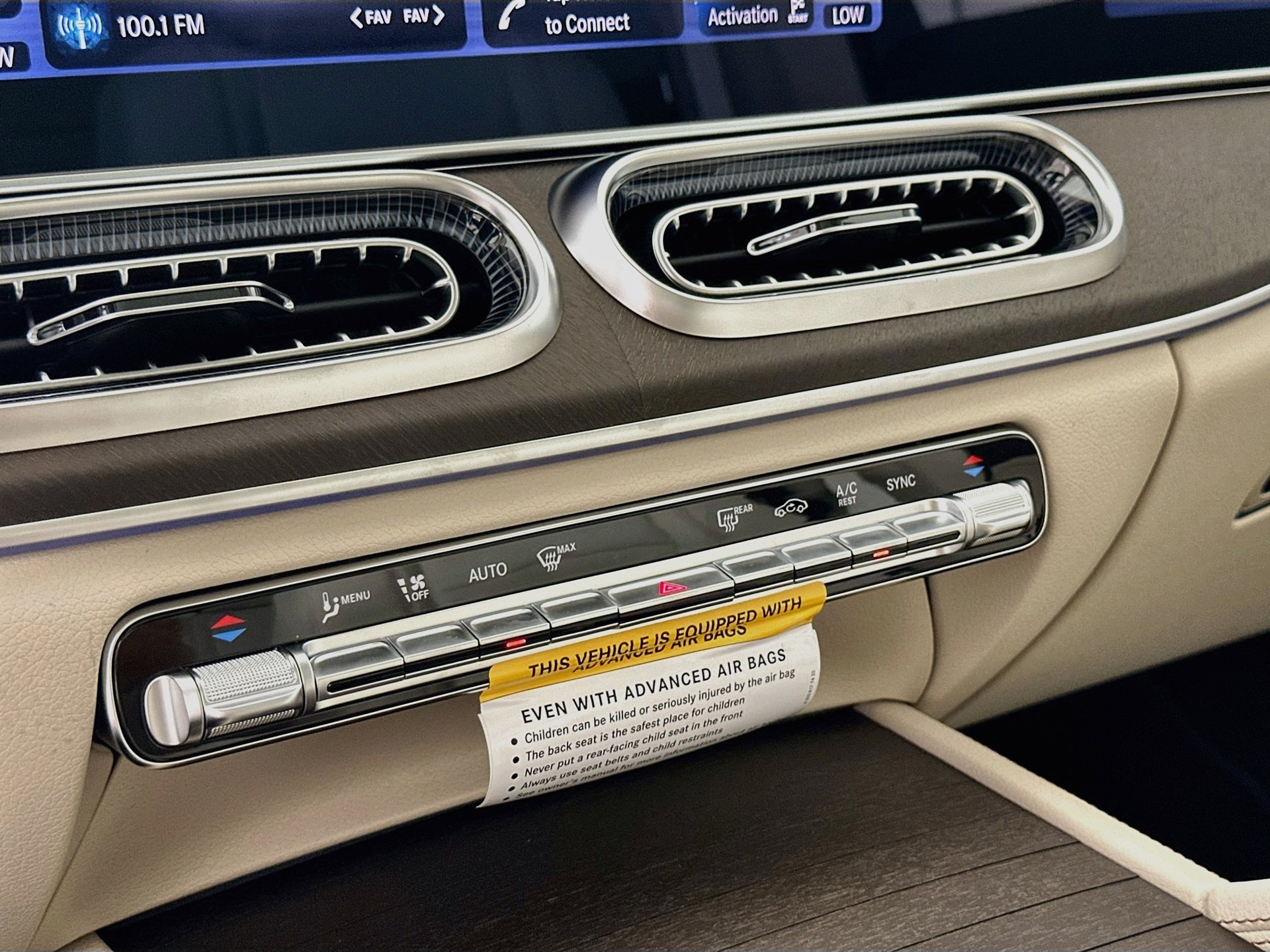 New 2027 Mercedes-Benz GLS 450 4MATIC image 16