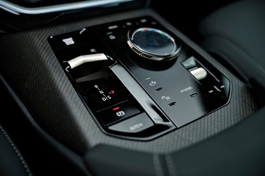 Used 2025 BMW X3 xDrive30i w/ Premium Package image 36