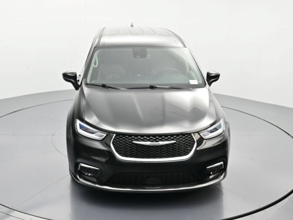 Certified 2023 Chrysler Pacifica Touring-L FWD image 31