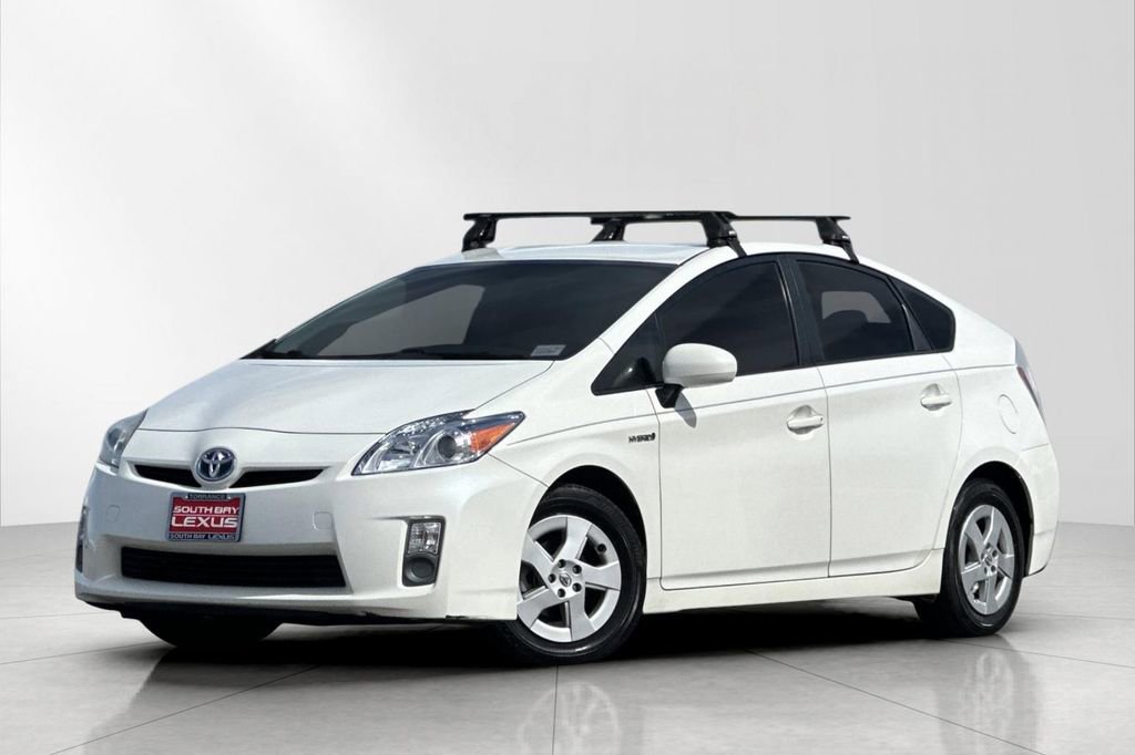 Used 2010 Toyota Prius Five image 1