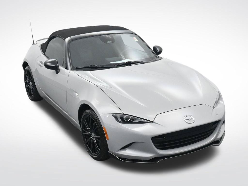 Used 2025 MAZDA MX-5 Miata Club RWD image 21