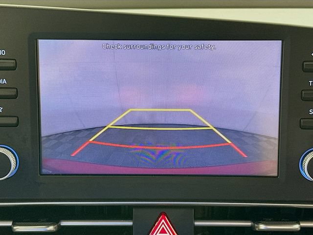 Used 2023 Hyundai Elantra SEL FWD image 15