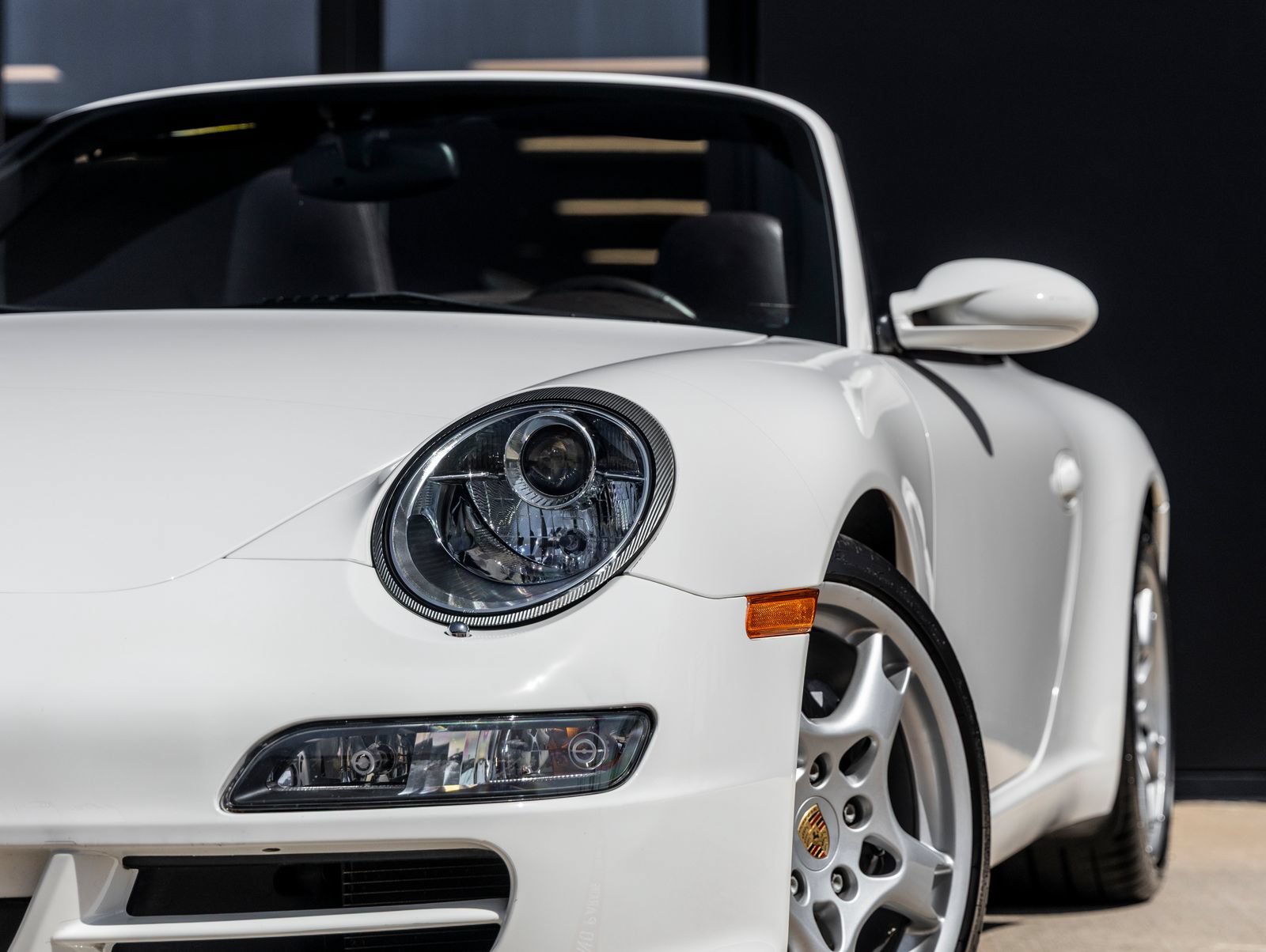 Used 2006 Porsche 911 Carrera RWD image 16